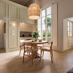 Deservi Charming Apt Vasari